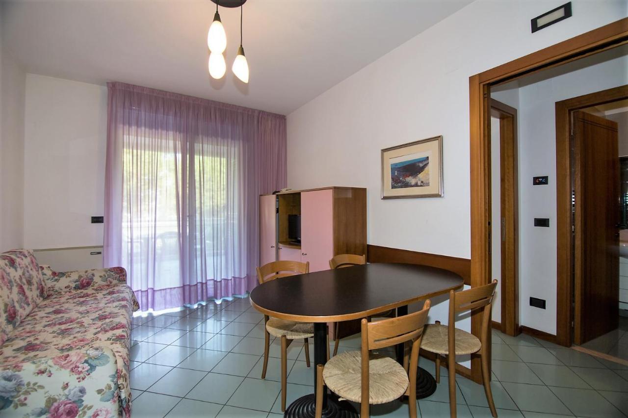 Appartamento Mediterraneo San Benedetto del Tronto Luaran gambar