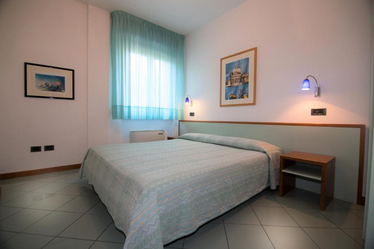 Appartamento Mediterraneo San Benedetto del Tronto Luaran gambar