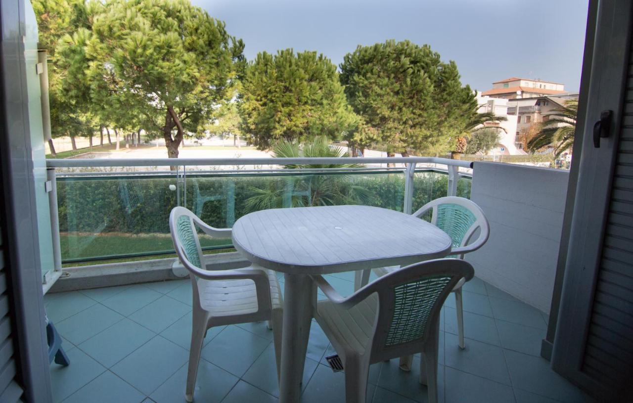 Appartamento Mediterraneo San Benedetto del Tronto Luaran gambar